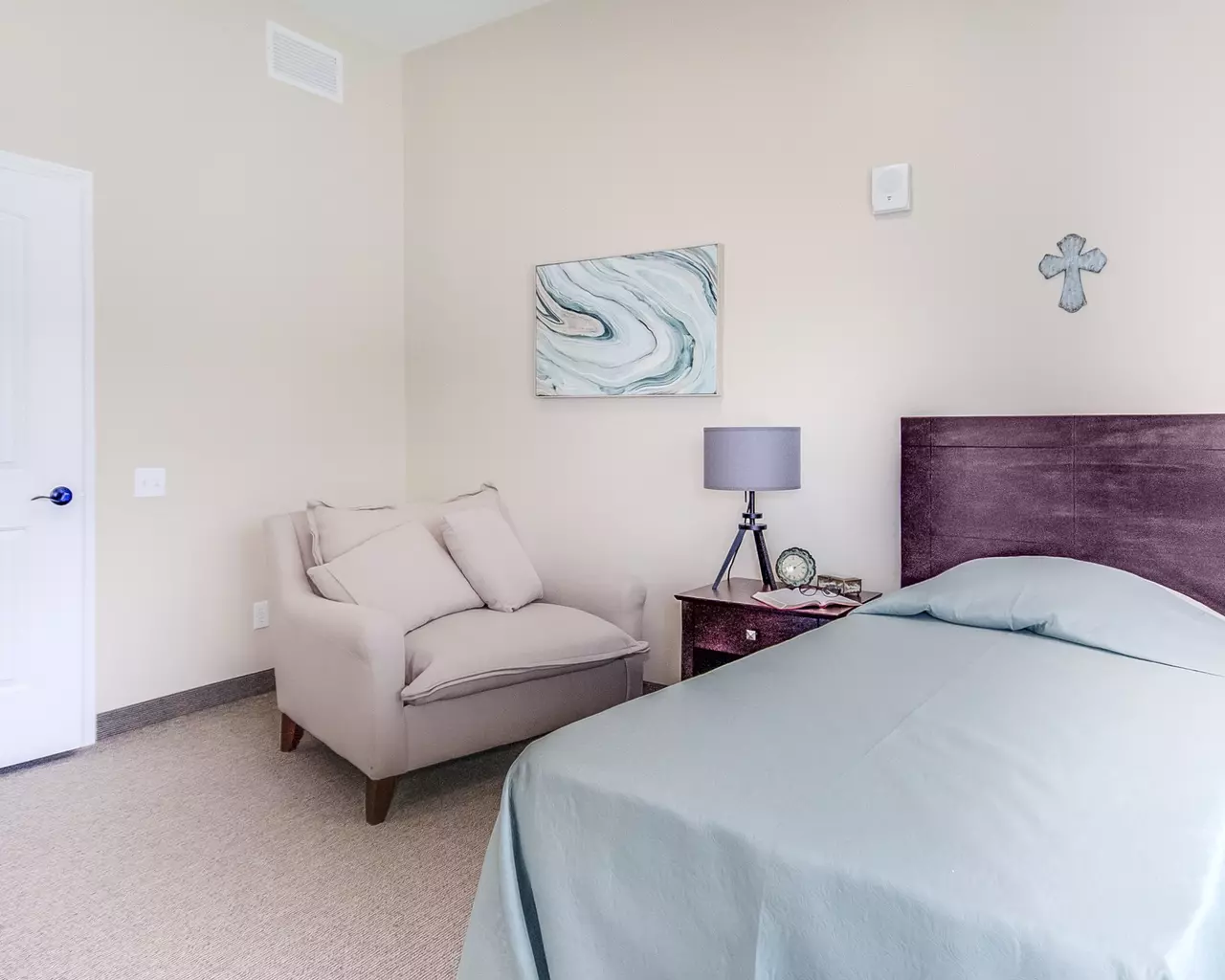 Glen Abbey Assisted Living & Memory Care 18