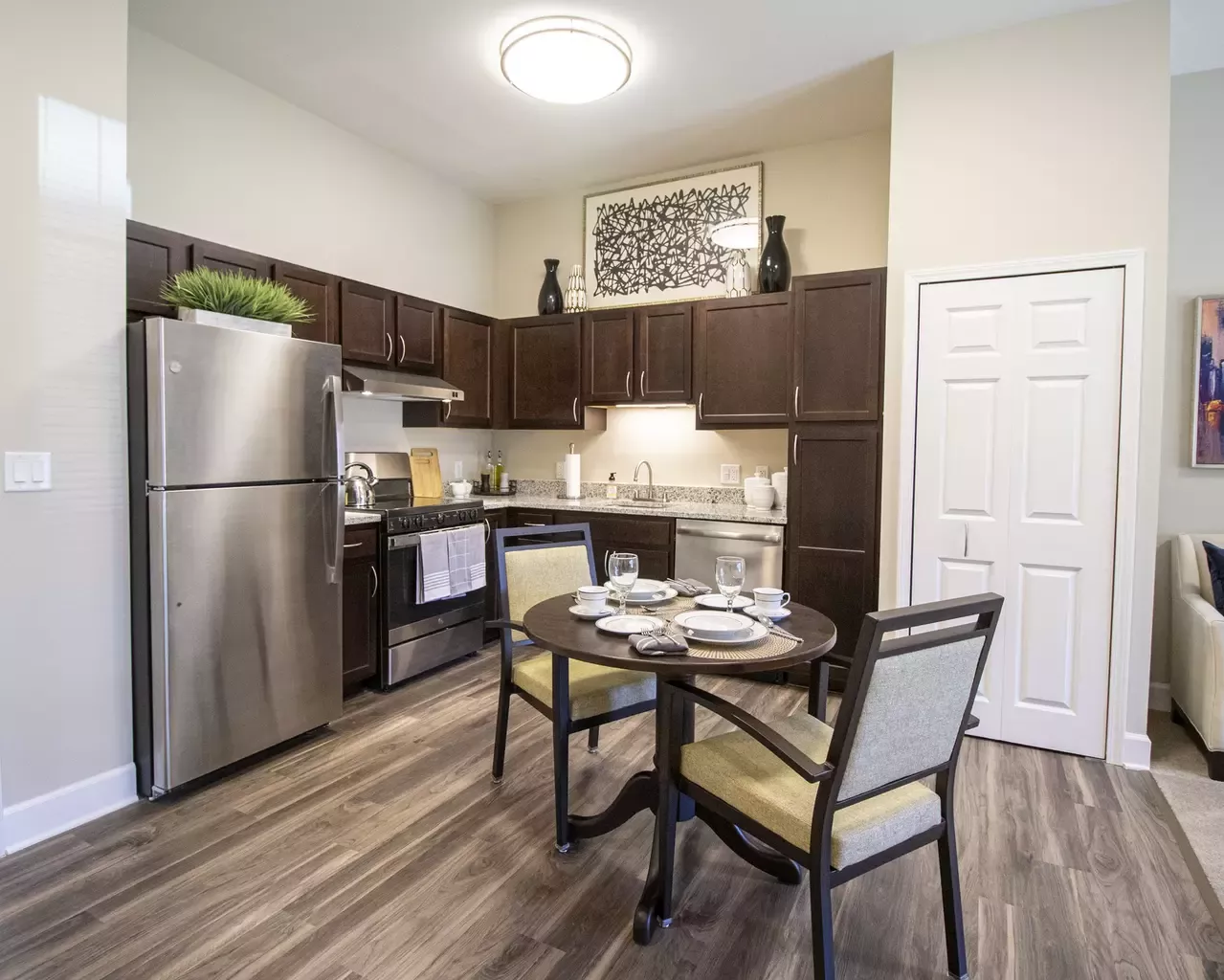 Danbury Cuyahoga Falls, Cuyahoga Falls, OH 20