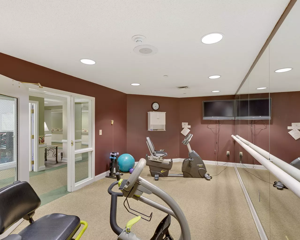 Independence Village of Aurora, Aurora, OH 21