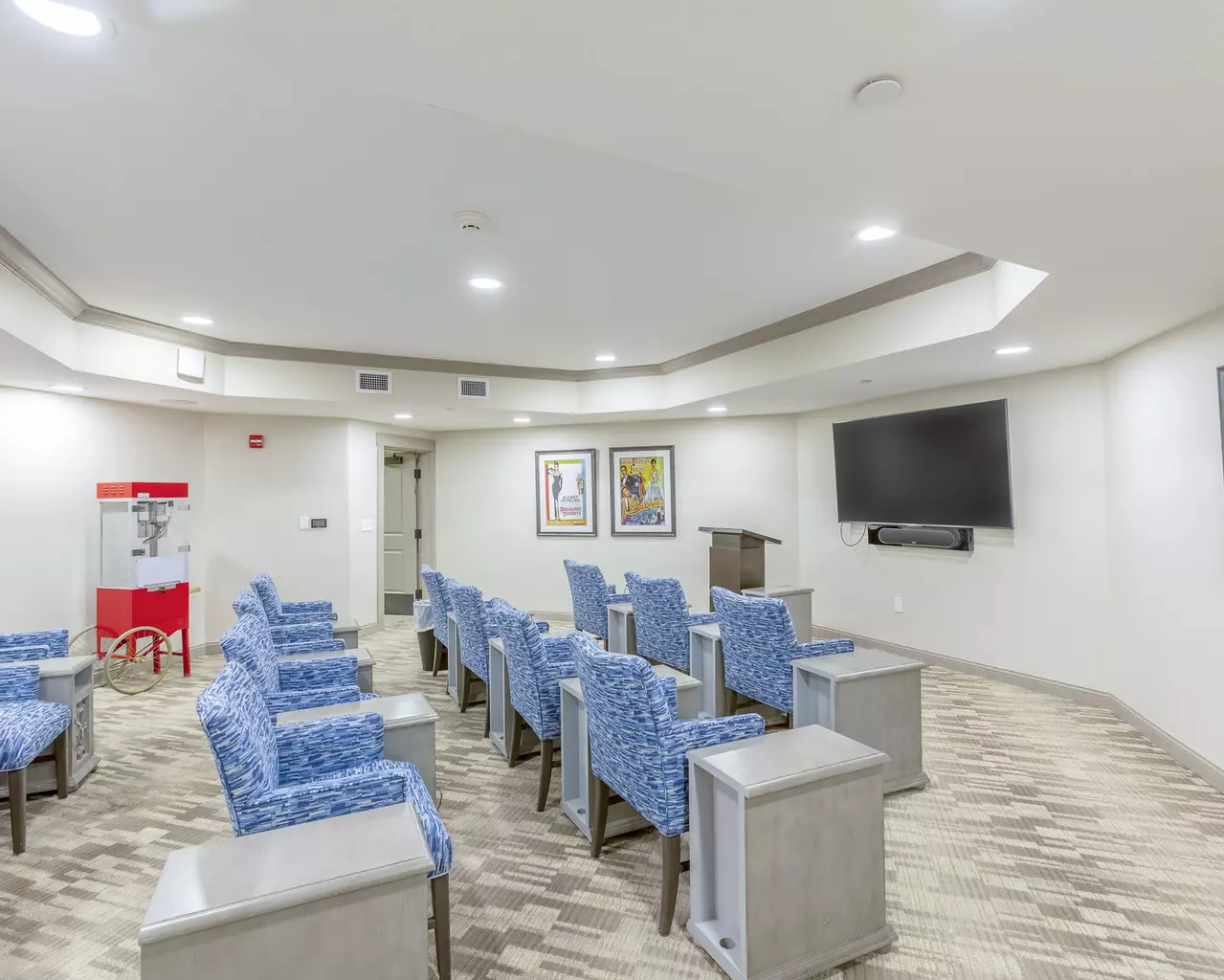 Independence Village of Zionsville West, Whitestown, IN 21