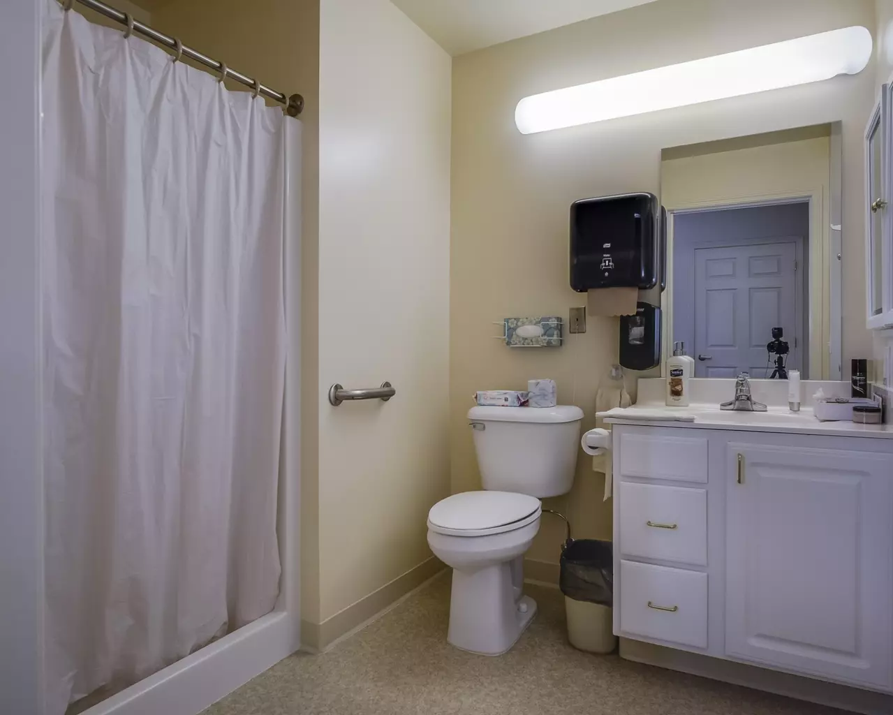 Devonshire Retirement Village, Lapeer, MI 24