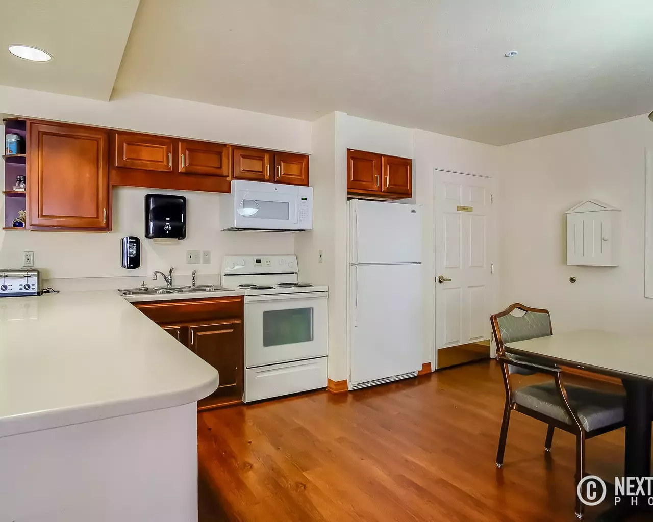 Crestwood Village Assisted Living & Memory Care, Mount Pleasant, MI 28