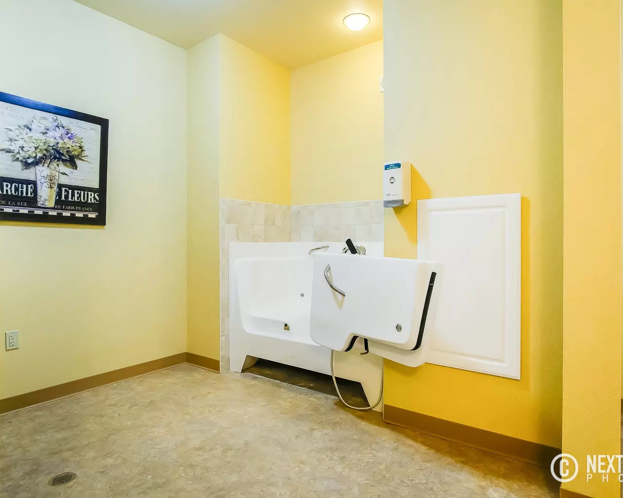 Oliver Woods Assisted Living and Memory Care, Owosso, MI 35