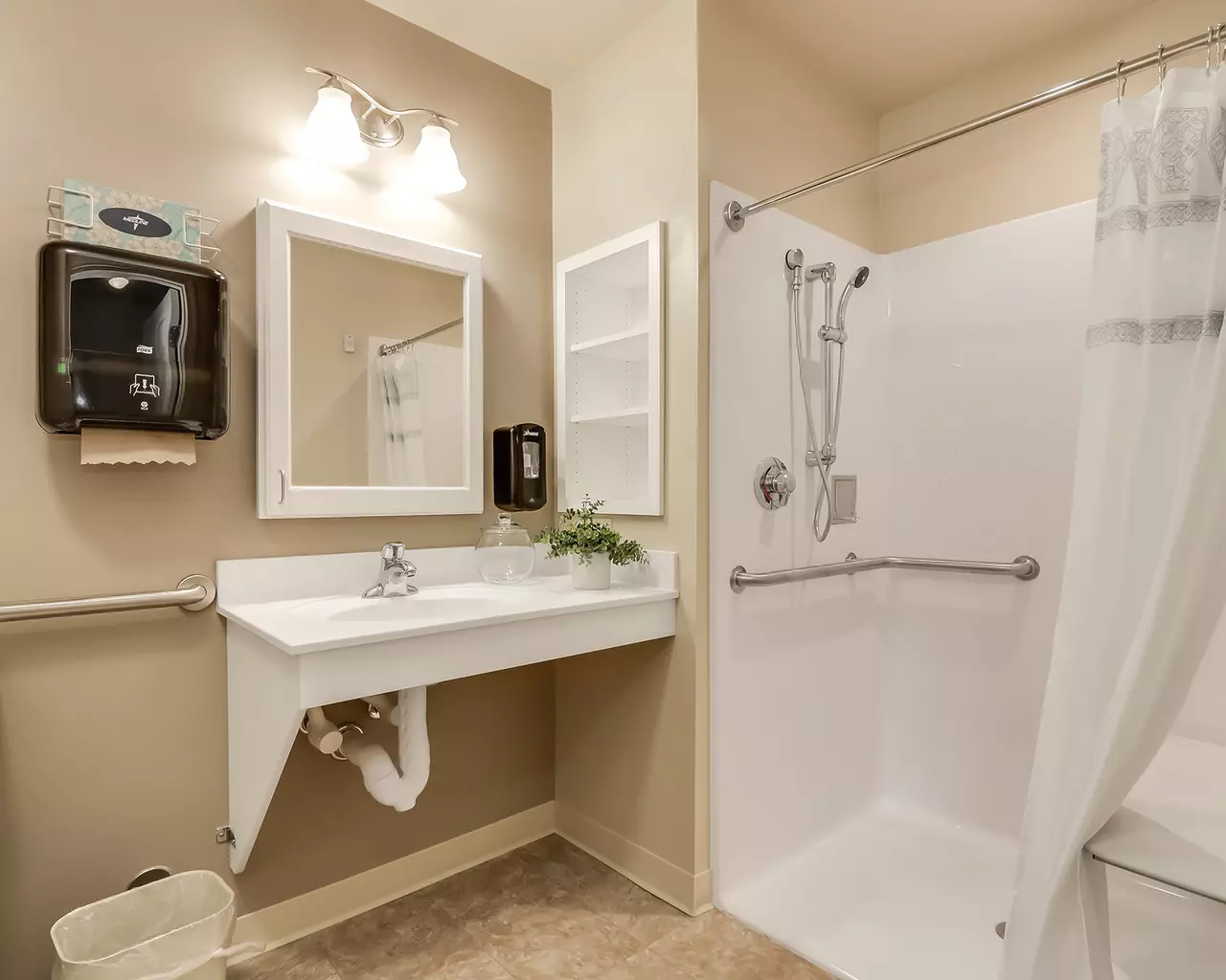 Springvale Assisted Living & Memory Care, Swartz Creek, MI 38