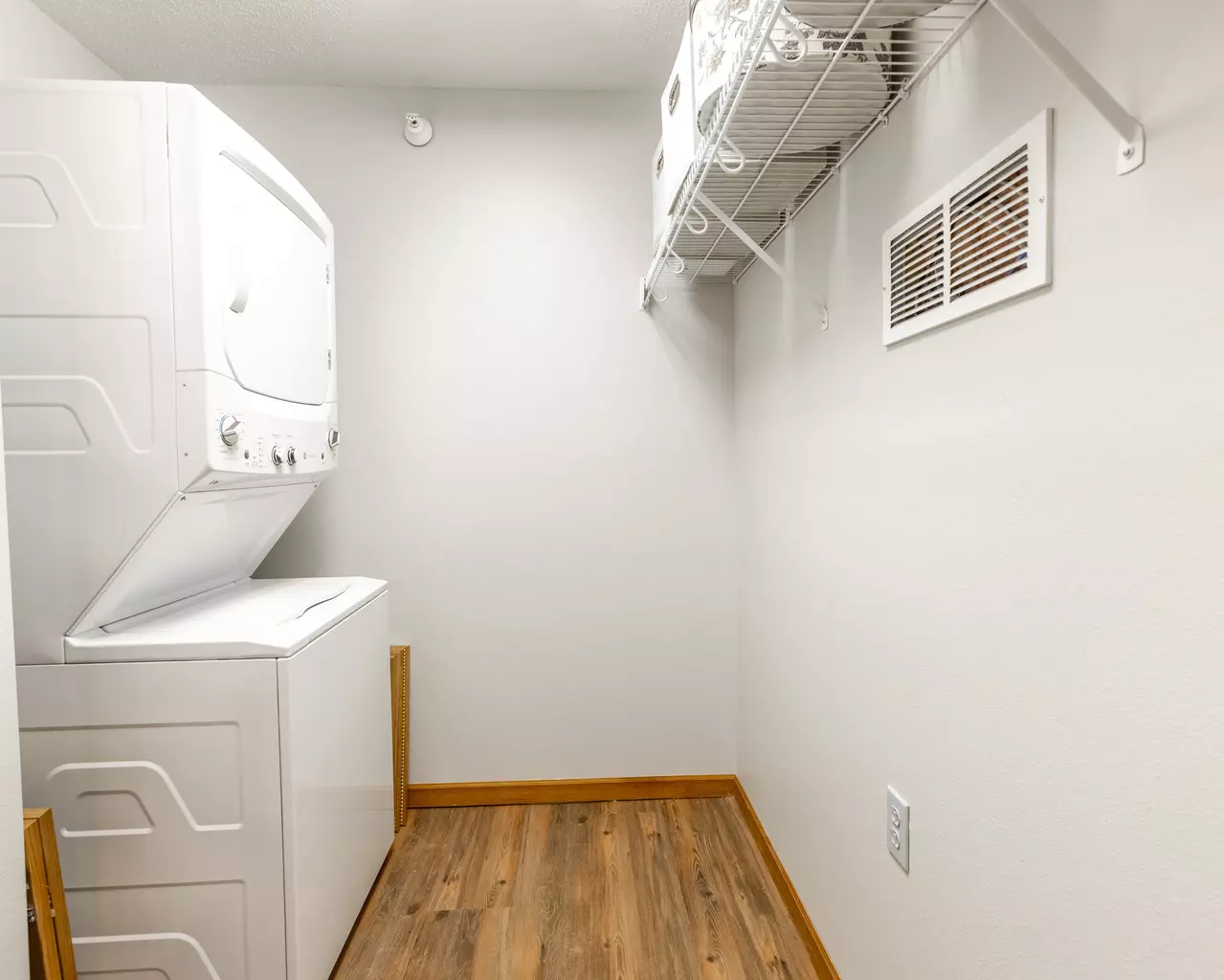 Independence Village of Pella, Pella, IA 39