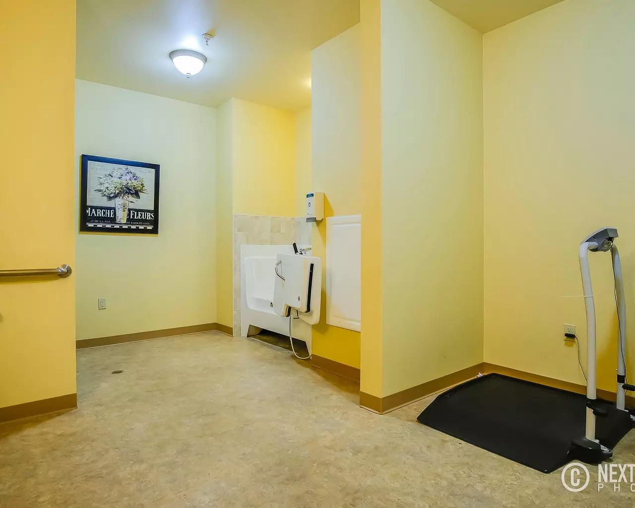 Oliver Woods Assisted Living and Memory Care, Owosso, MI 40