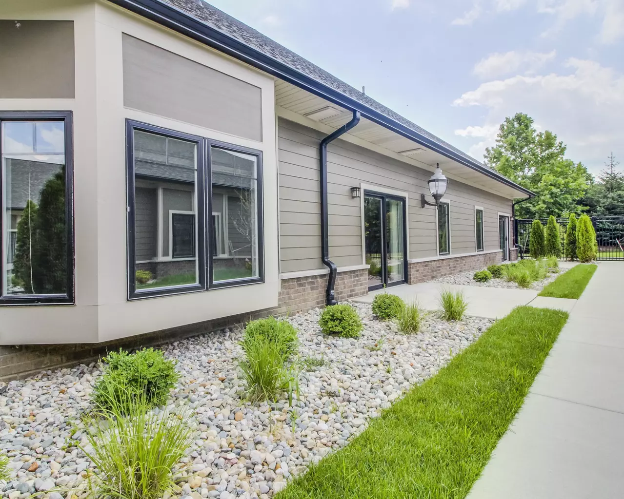 Glen Abbey Assisted Living & Memory Care 5