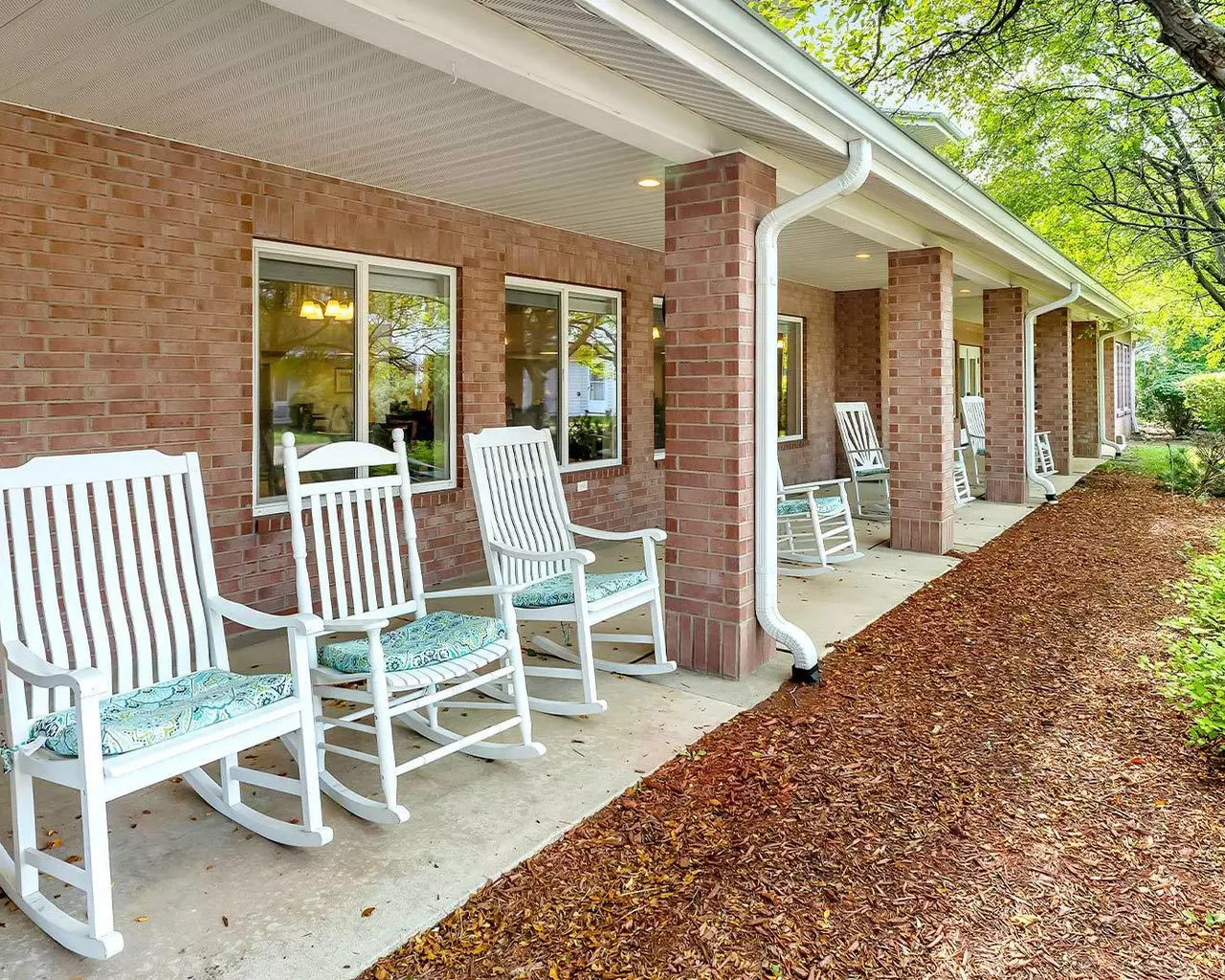 Independence Village of Waterford (Inn at Cass Lake) 5