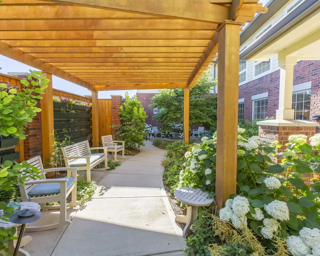 Independence Village of Zionsville West, Whitestown, IN 5