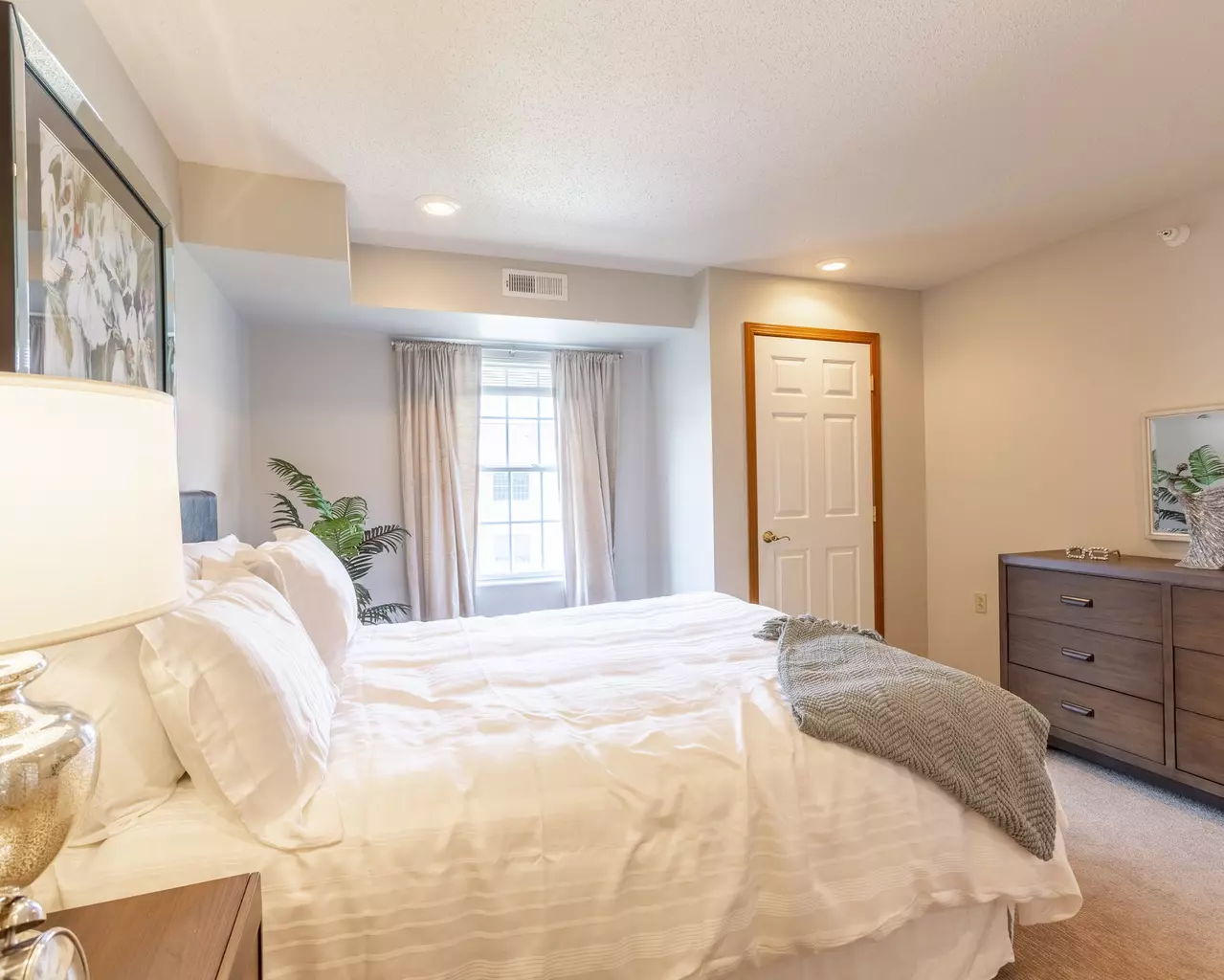 Independence Village of Pella, Pella, IA 43