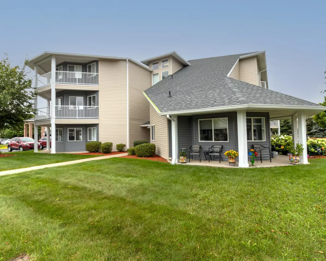 Independence Village of Saginaw (Wescourt), Saginaw, MI 9