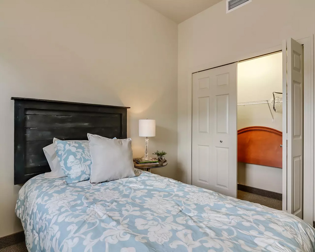 Springvale Assisted Living & Memory Care, Swartz Creek, MI 22