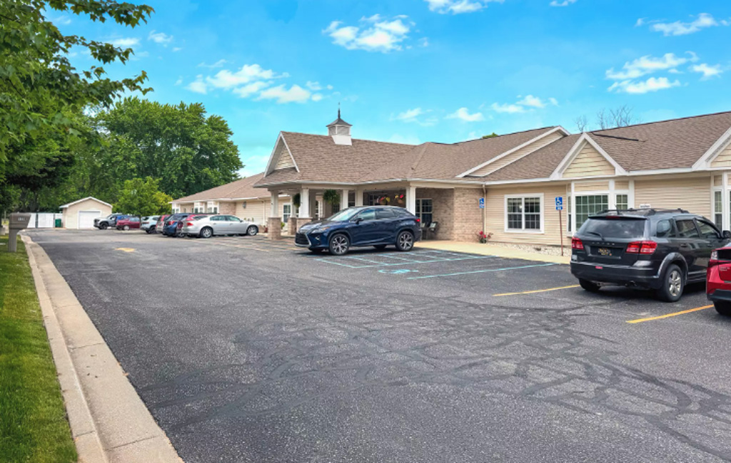 Arbor Grove Assisted Living & Memory Care, Alma, MI 2
