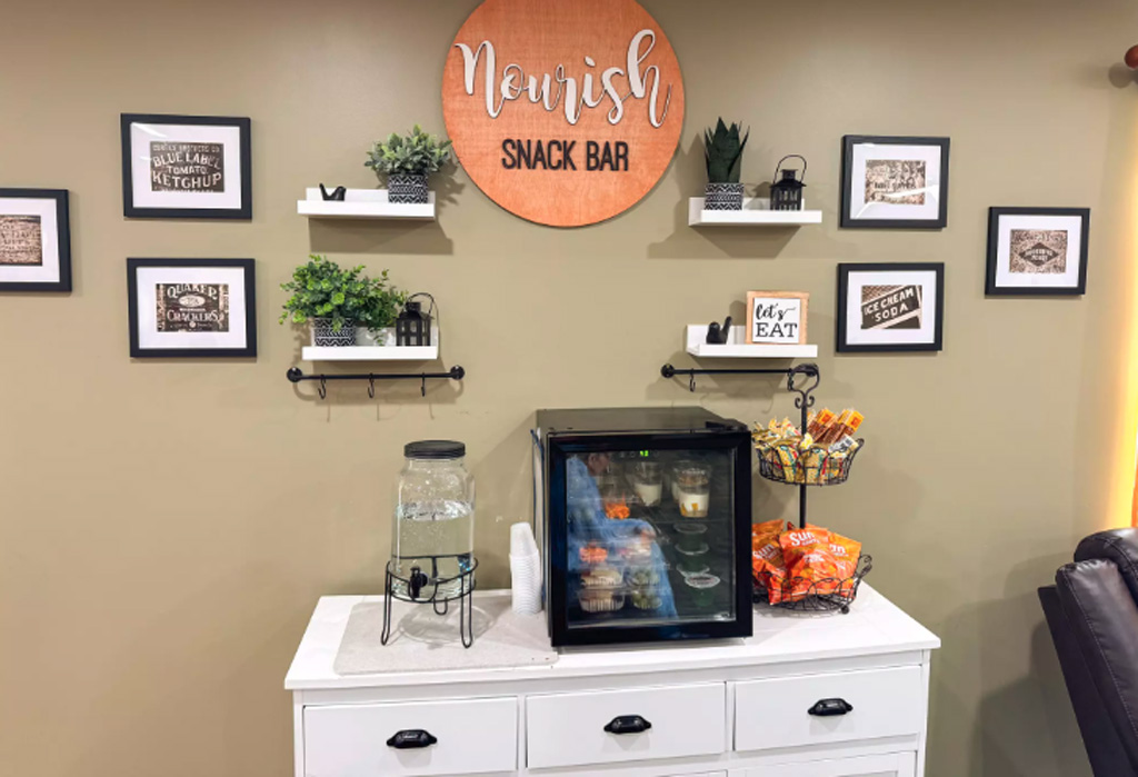 Arbor Grove Assisted Living & Memory Care, Alma, MI 12
