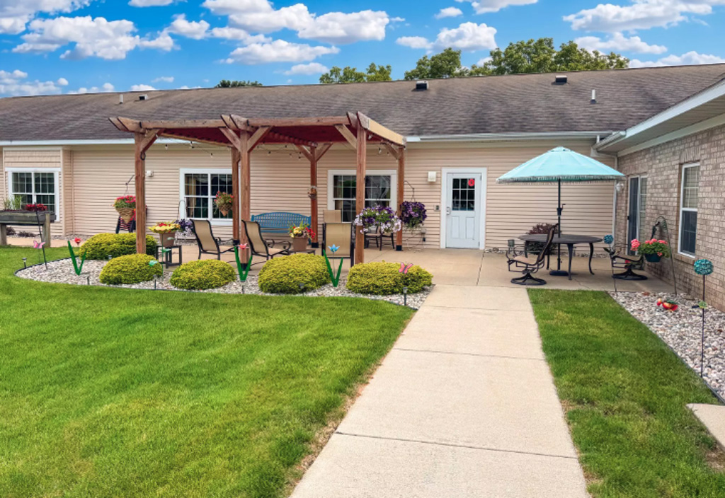 Arbor Grove Assisted Living & Memory Care, Alma, MI 3