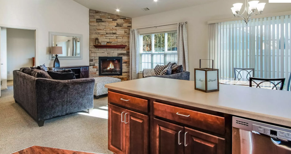Arbor Grove Assisted Living & Memory Care, Alma, MI 21