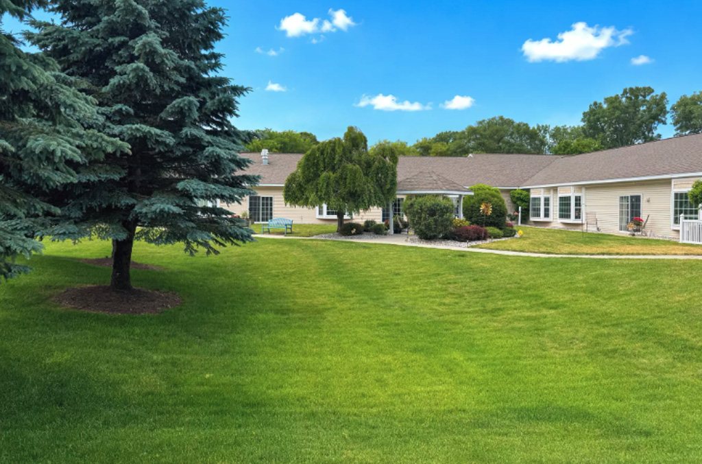 Arbor Grove Assisted Living & Memory Care, Alma, MI 5
