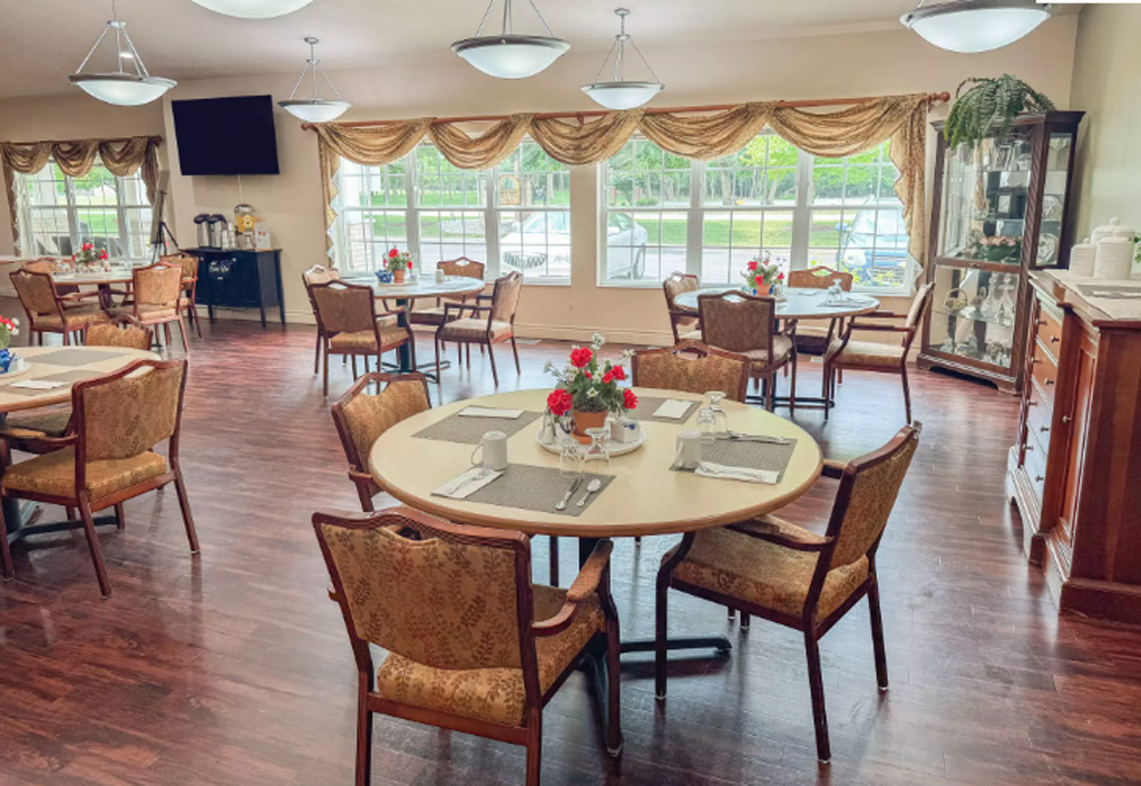 Arbor Grove Assisted Living & Memory Care, Alma, MI 9