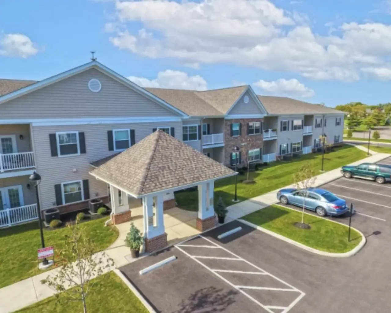 Crestwood Village Assisted Living & Memory Care, Mount Pleasant, MI 2