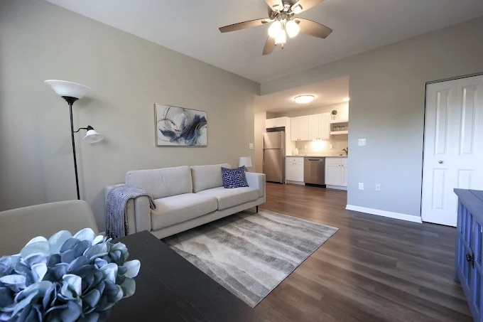 Villa St. Benedict, Lisle, IL 4