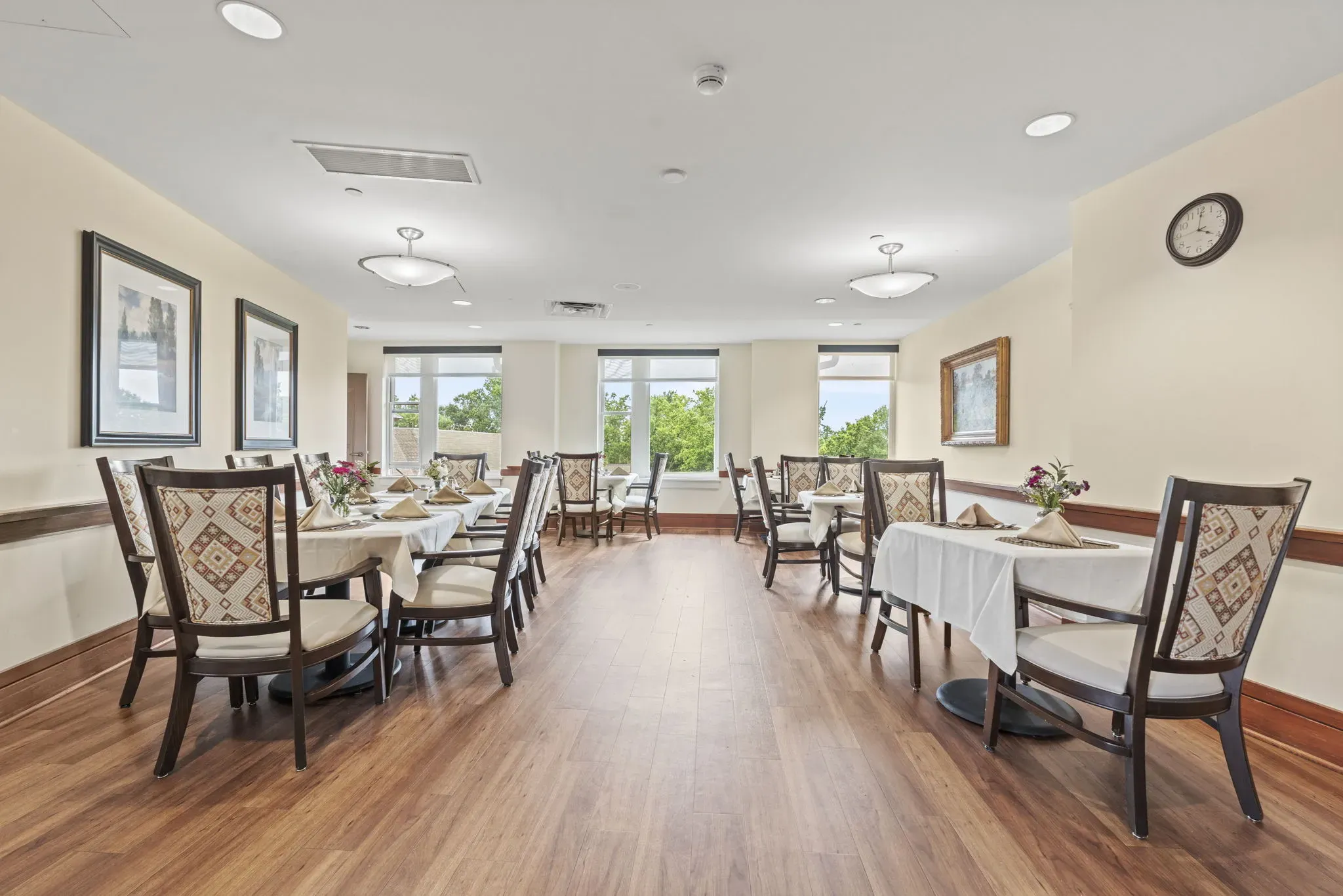 Sunrise of Franklin Lakes, Franklin Lakes, NJ 4