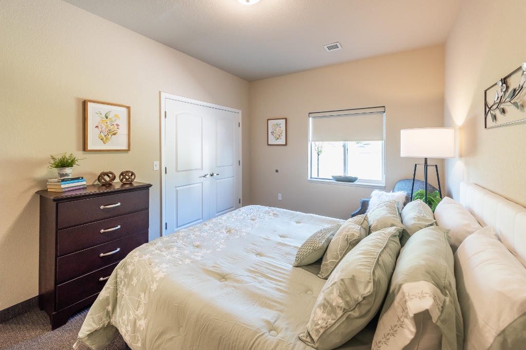 StoryPoint Oshtemo, Kalamazoo, MI 43