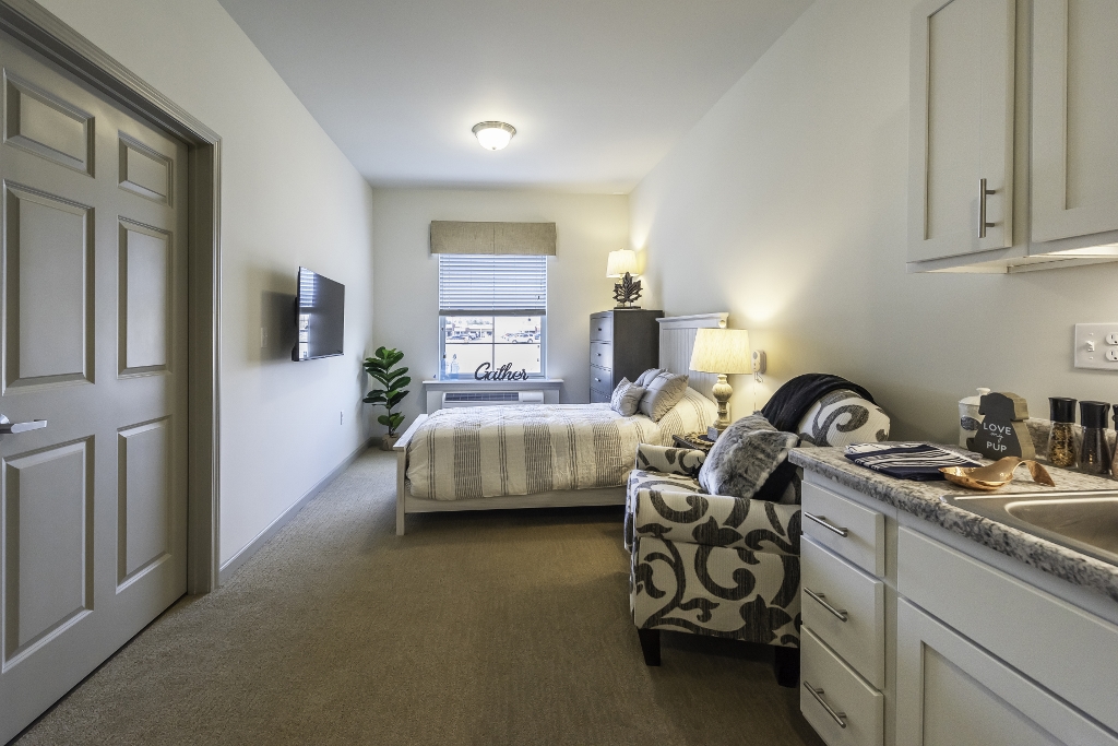 StoryPoint Livonia, Livonia, MI 53