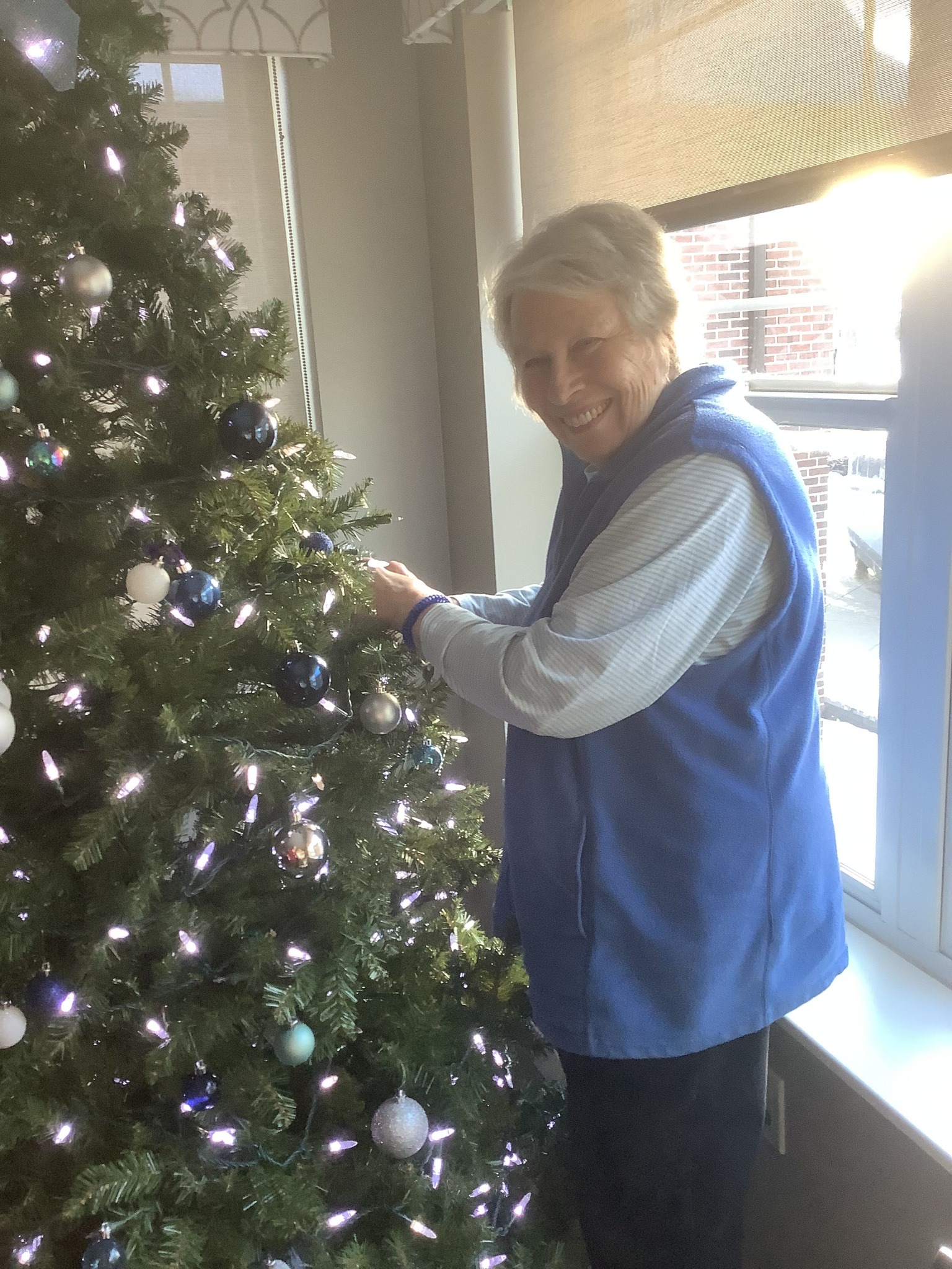 Azura Memory Care in Fox Point, Fox Point, WI 3