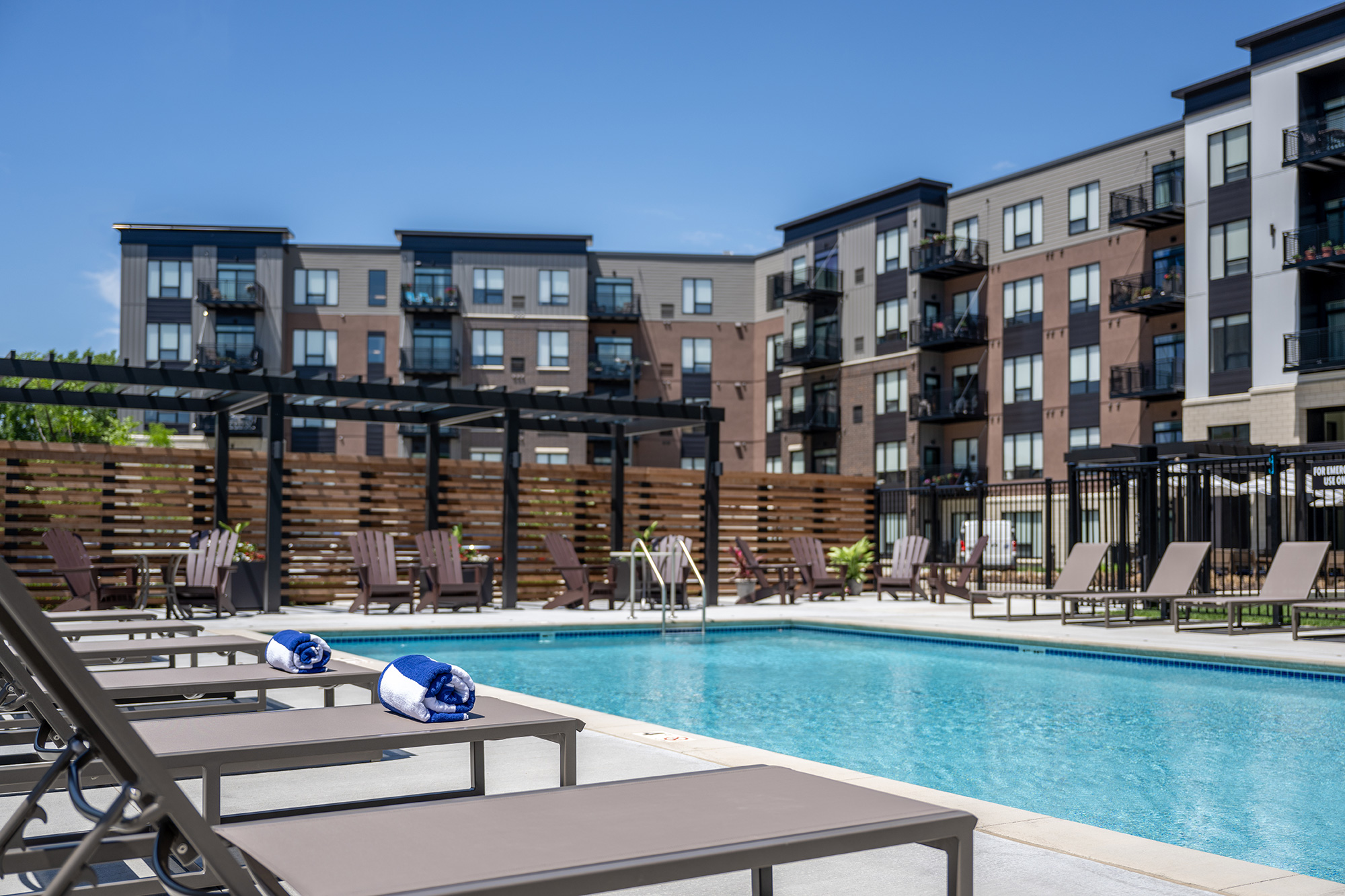 Amira Bloomington, Bloomington, MN 2