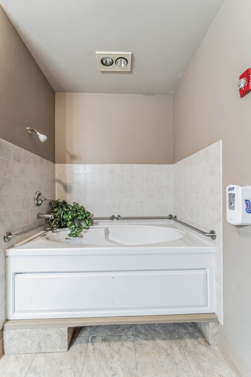 Adava Care of Neenah I, Neenah, WI 8