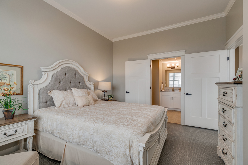 Independence Village  of Johnson City, Johnson City, TN 30