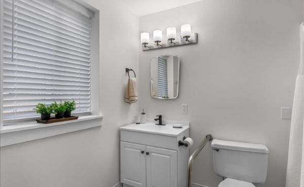 Juniper Village at Devon, Devon, PA 11