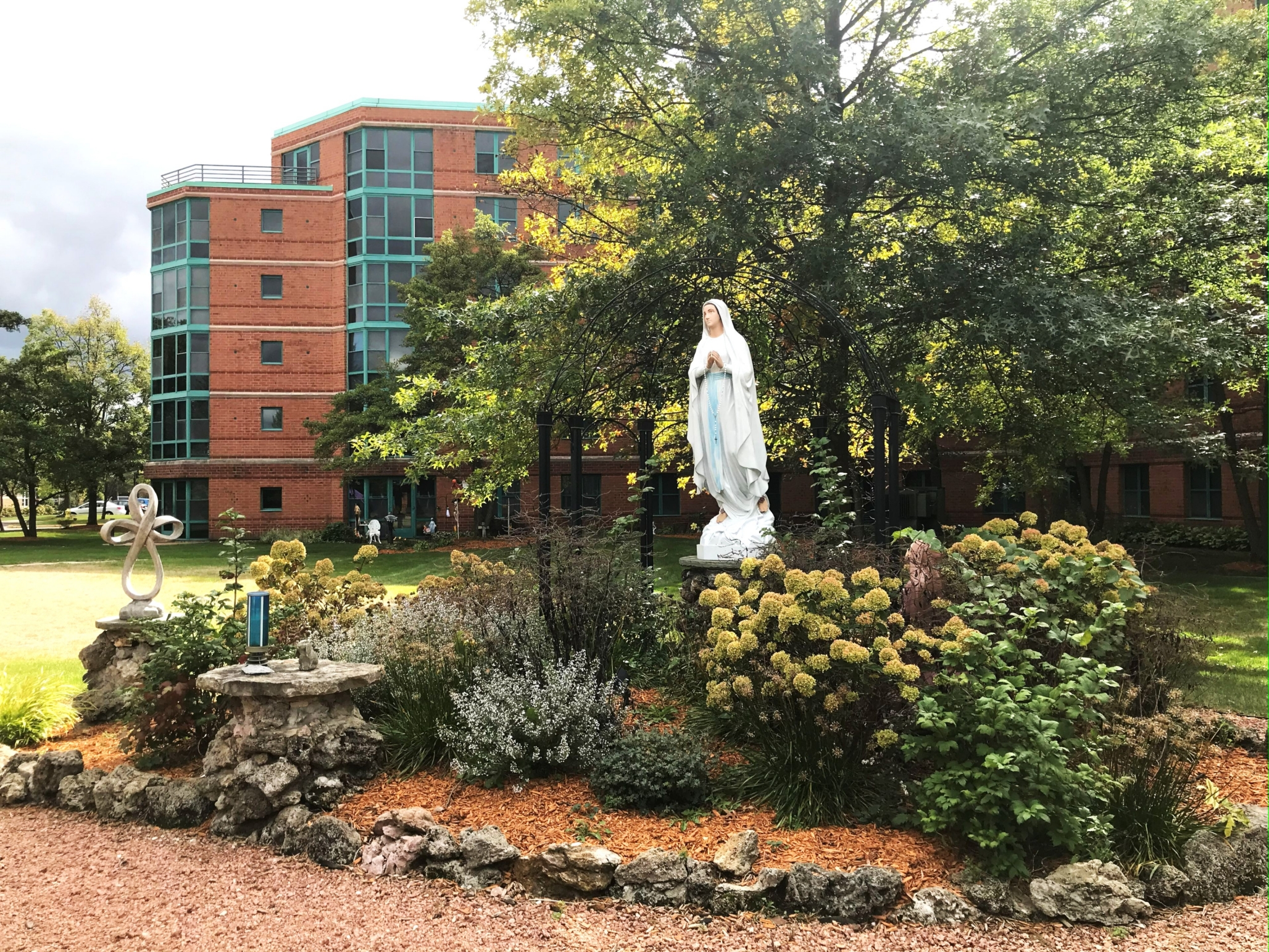 Ascension Living Bethlehem Woods Village, La Grange Park, IL 5