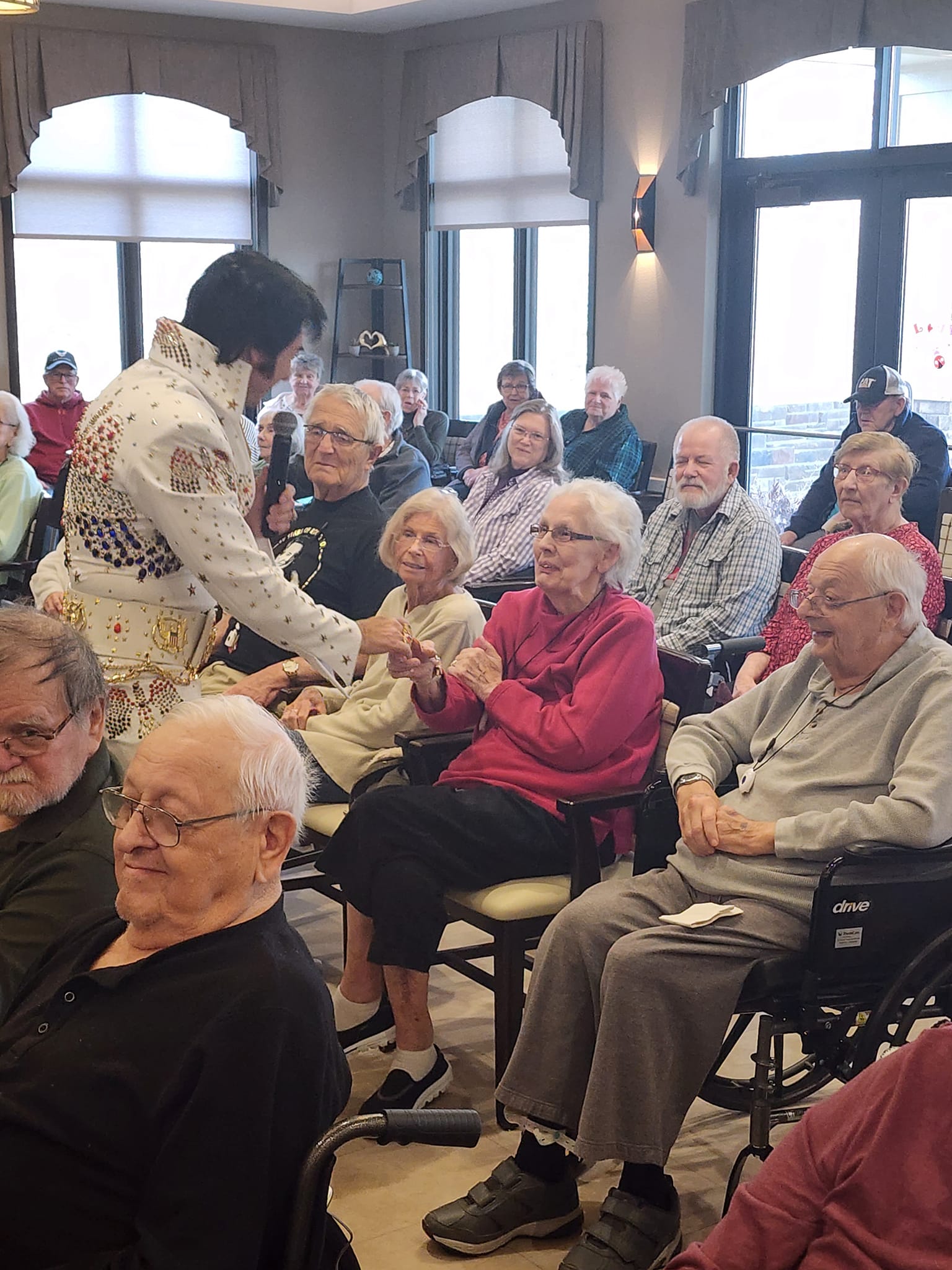 CopperStone Assisted Living & Memory Care – Deerwood Ave, Neenah, WI 13