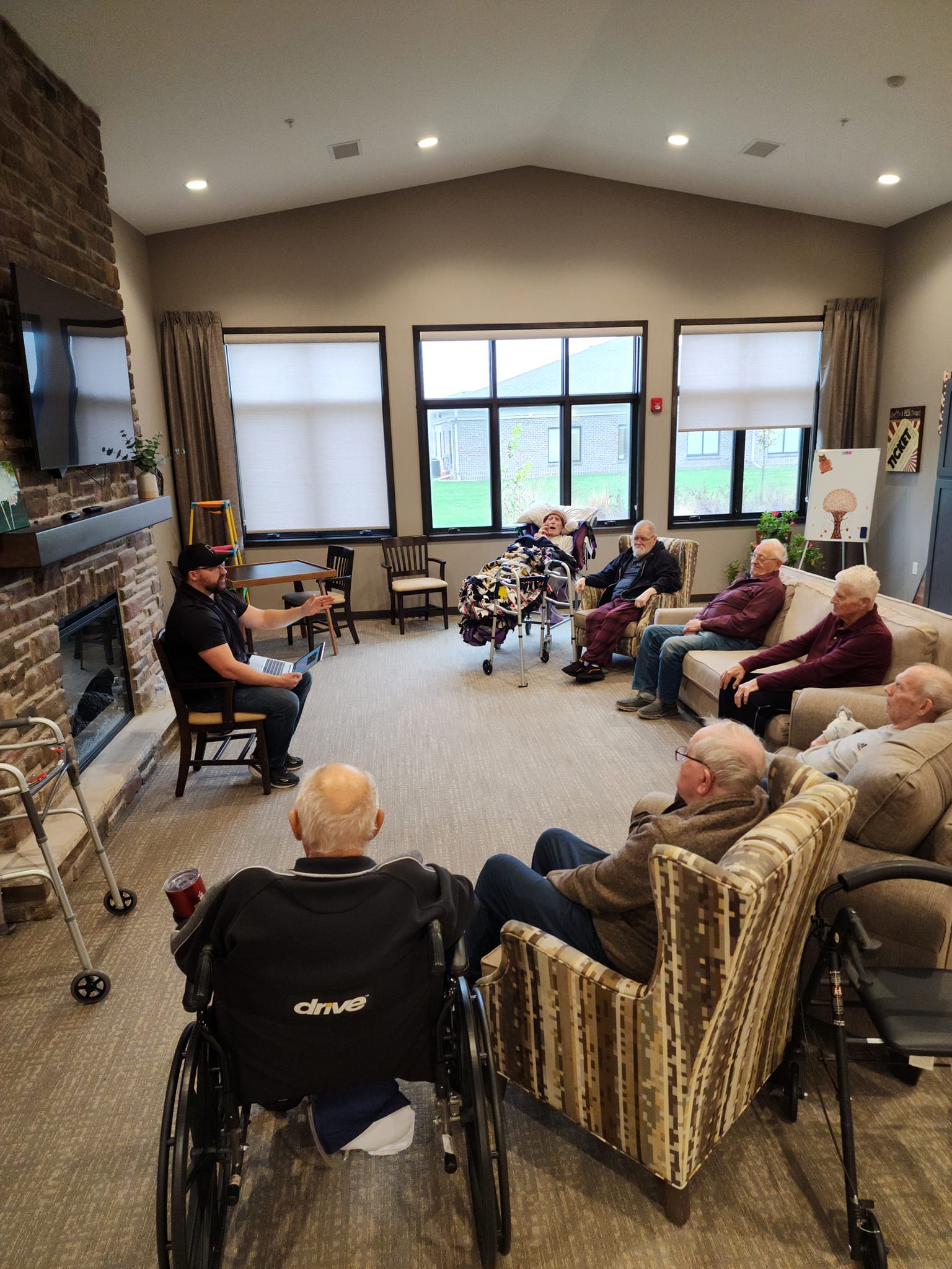 CopperStone Assisted Living & Memory Care – Deerwood Ave, Neenah, WI 9