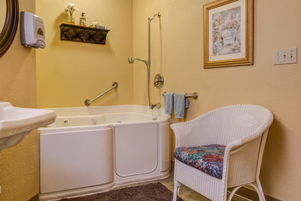 Lexington Heritage Assisted Living, Greenfield, WI 6