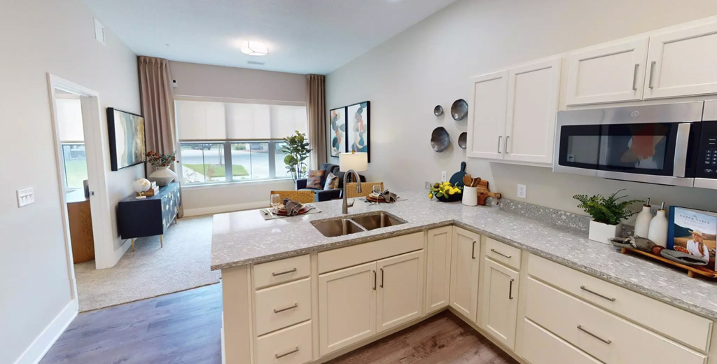 StoryPoint Hickory Hill, Iowa City, IA 15