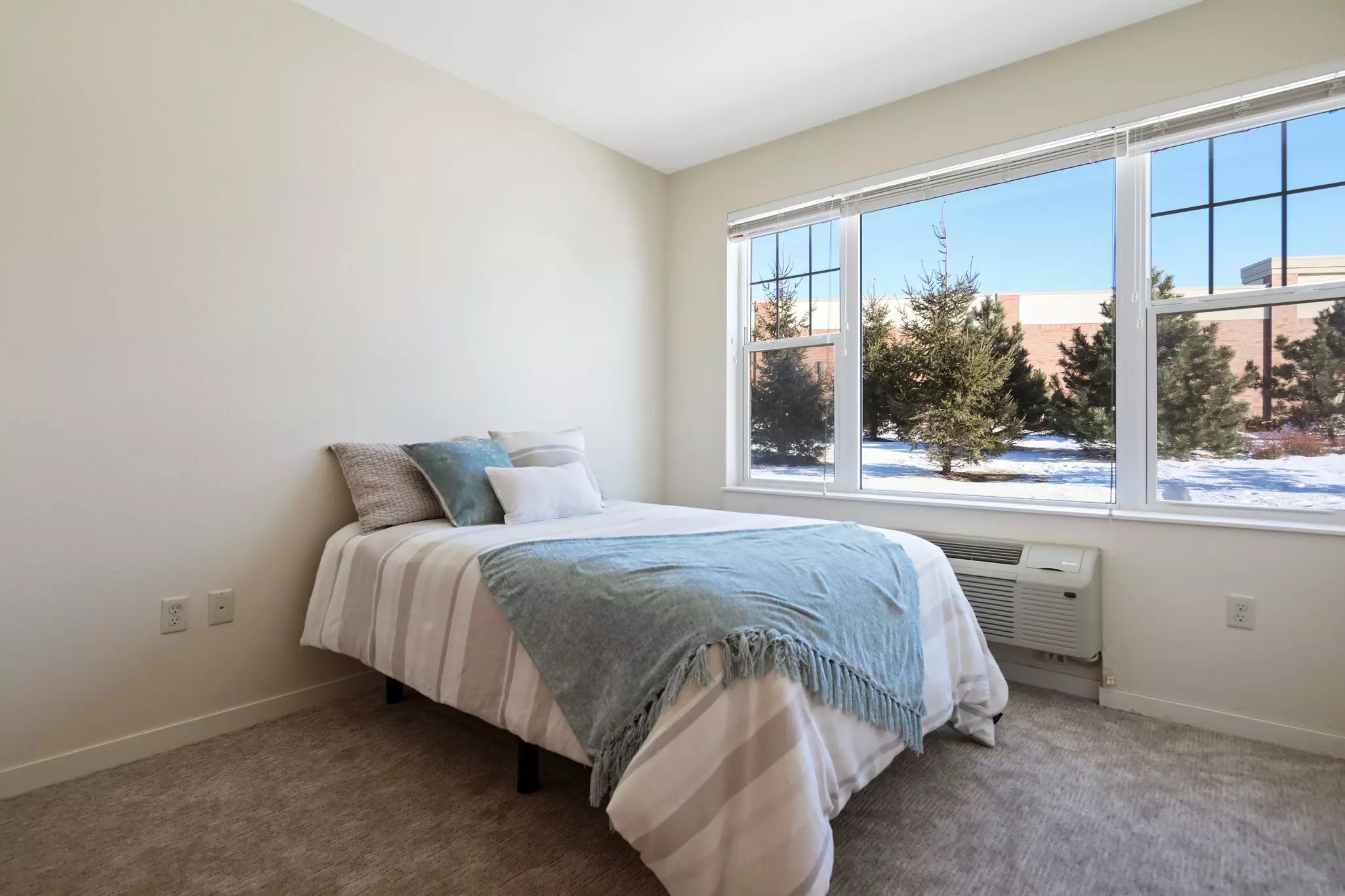 StoryPoint Oakdale, Oakdale, MN 22