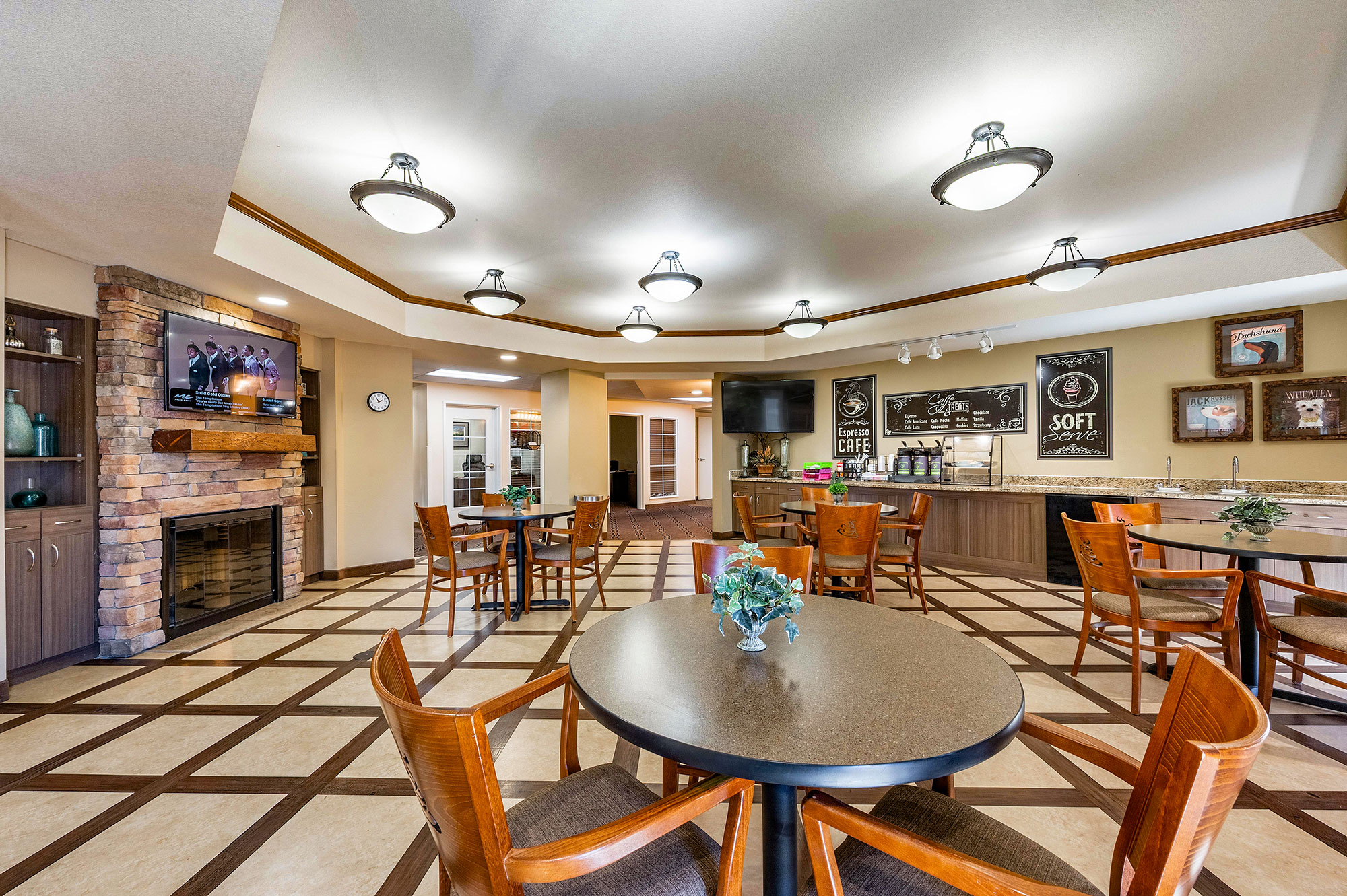 The Ivy Pueblo, Pueblo, CO 4