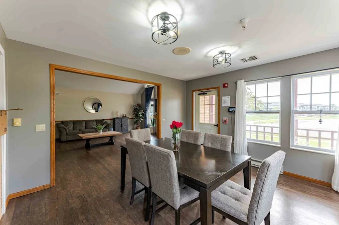 Dimensions Living Fitchburg, Fitchburg, WI 5