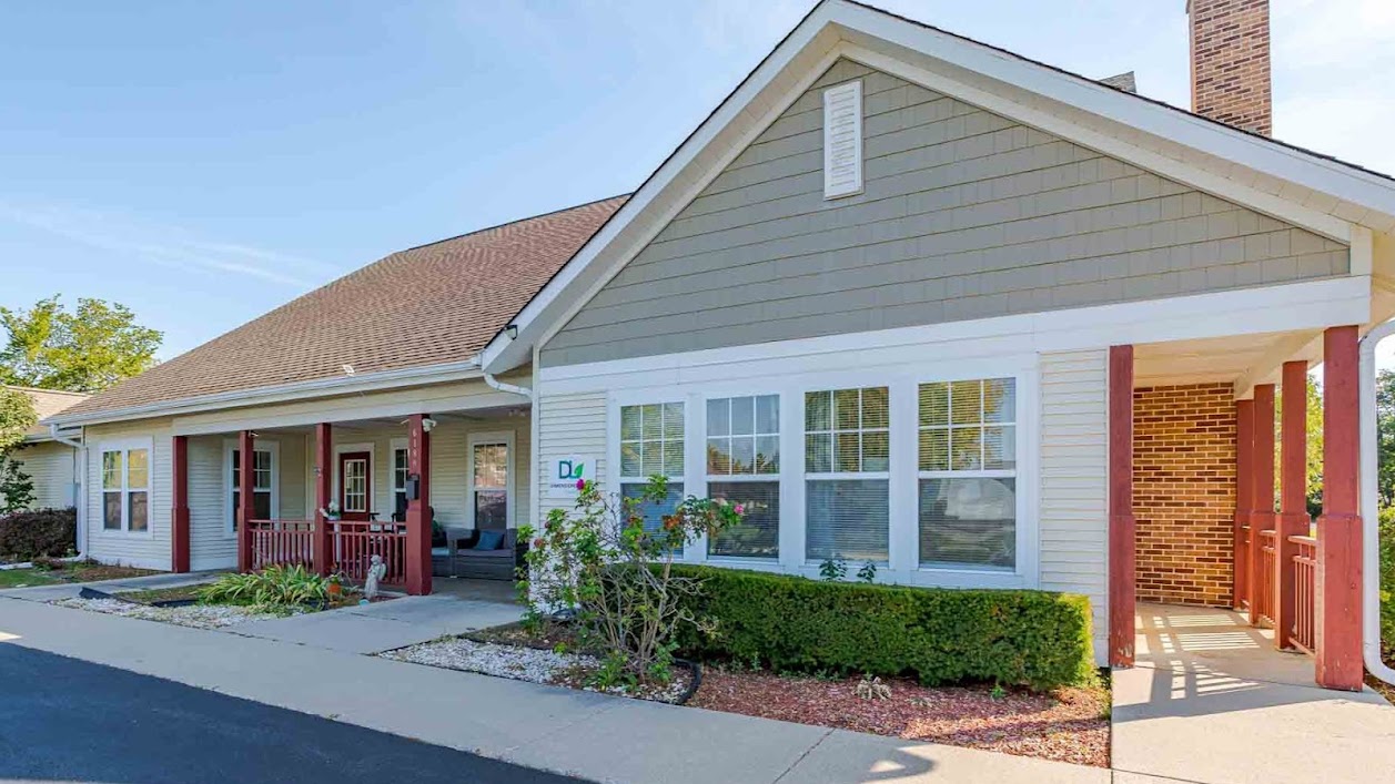 Dimensions Living Cudahy, Cudahy, WI 6