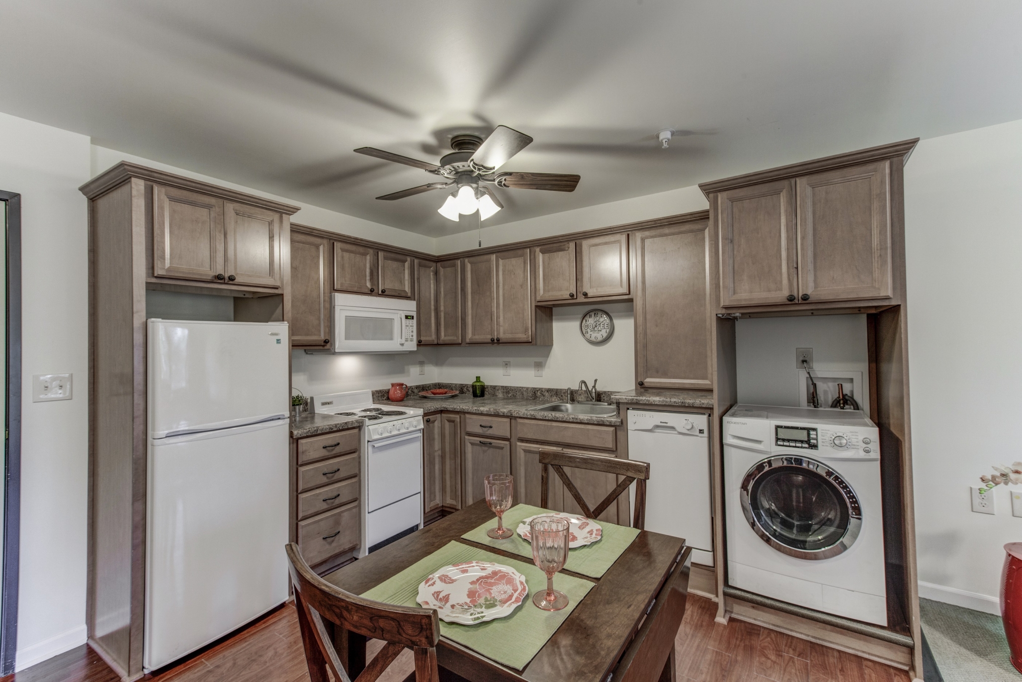 Elizabeth Gardens, Racine, WI 6