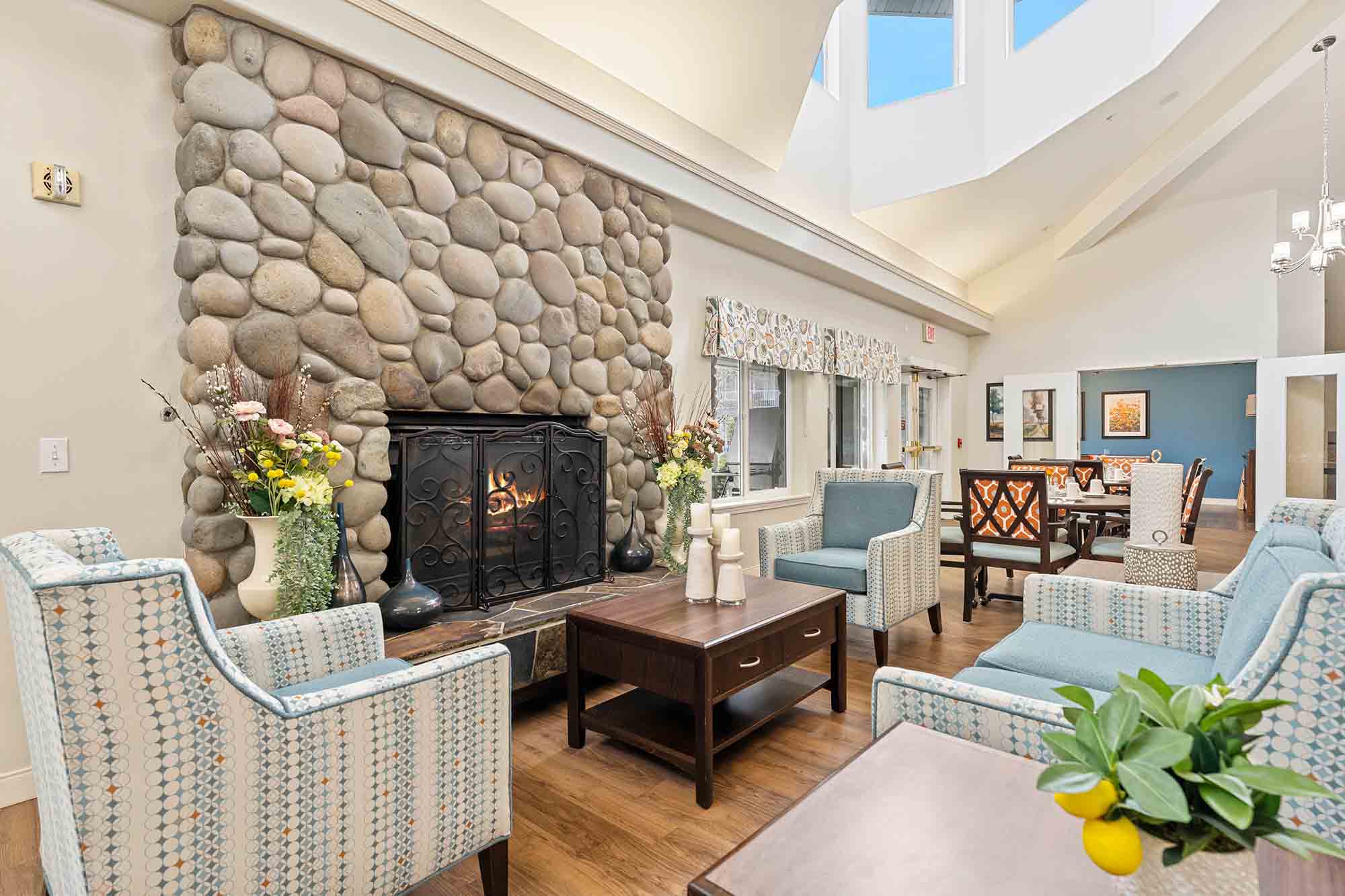 Stone Lodge Gracious Retirement Living, Bend, OR 2