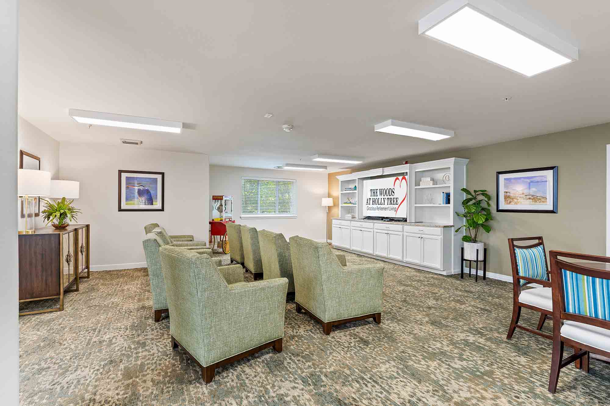 The Woods at Holly Tree Gracious Retirement Living, Wilmington, NC 3