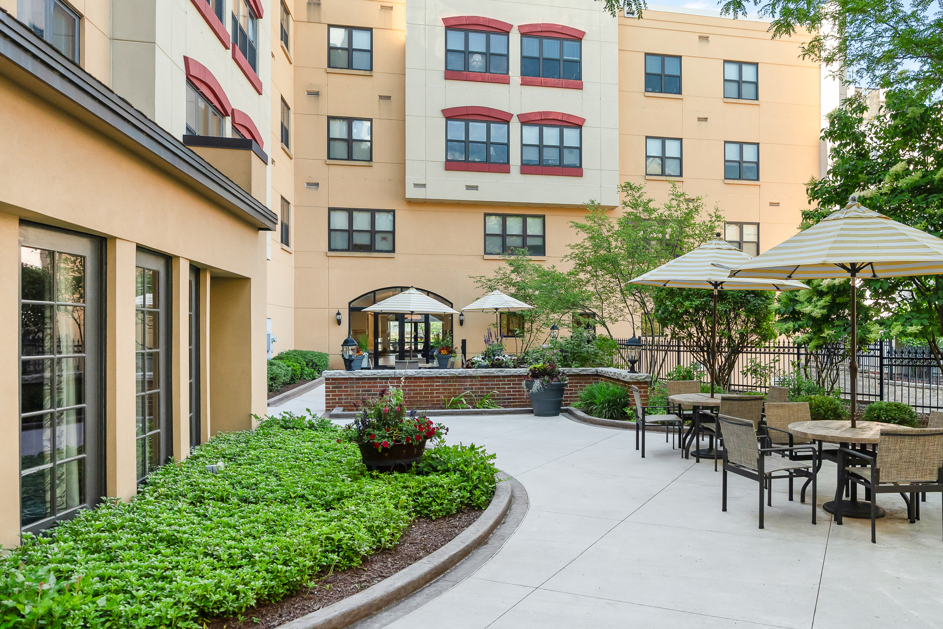 Avalon Square, Waukesha, WI 16