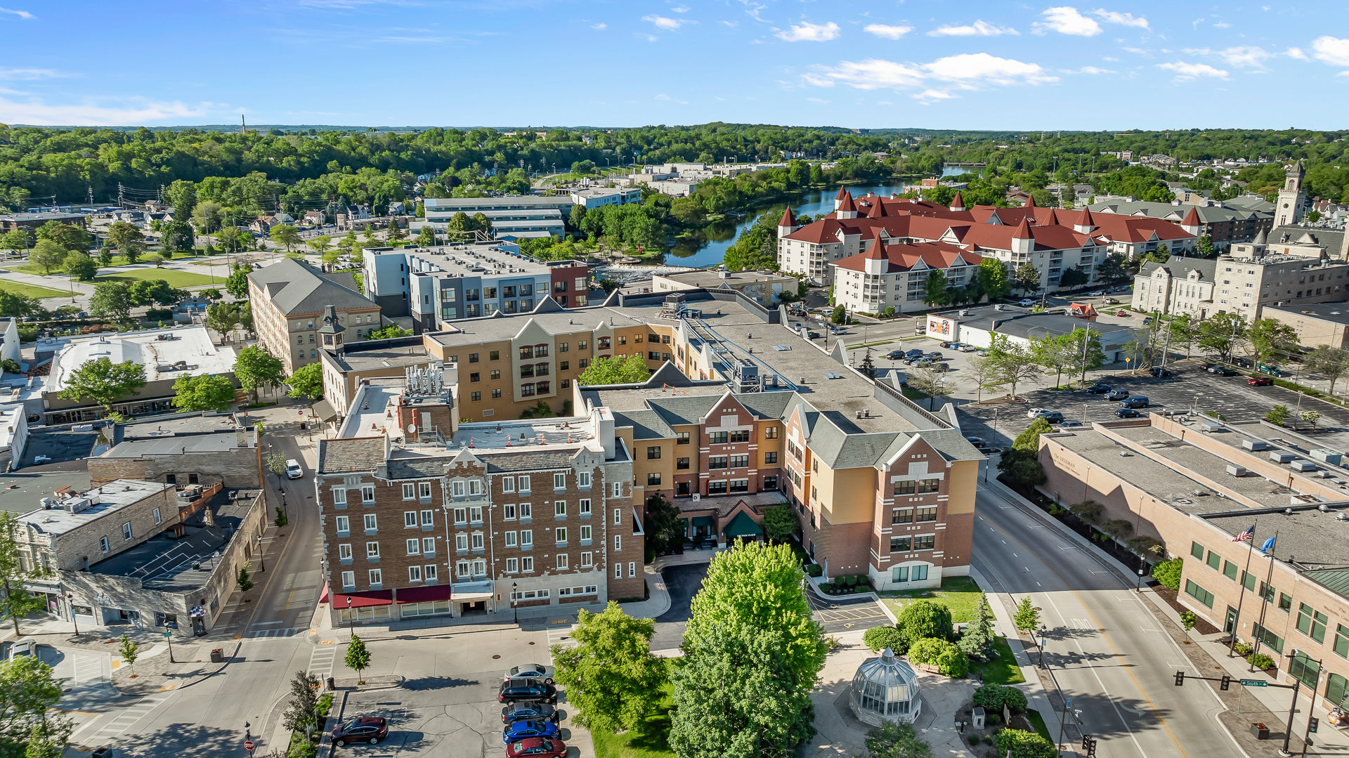 Avalon Square, Waukesha, WI 2