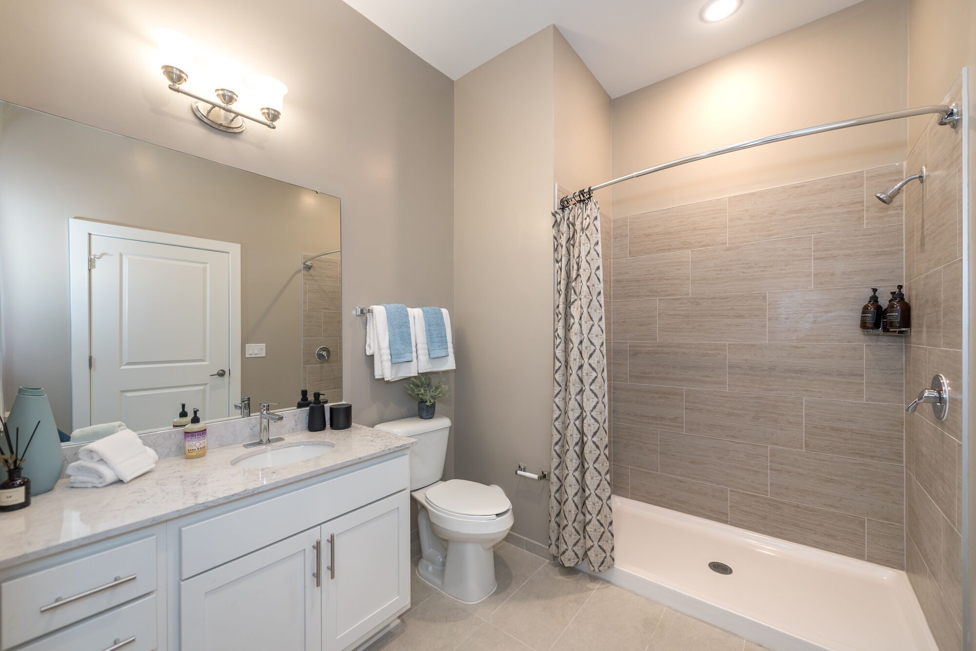 Acclaim at Cary Pointe, Cary, NC 22